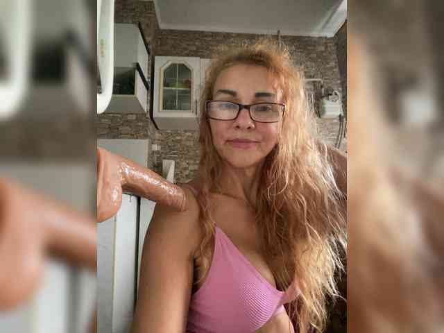 Ritia Sex Cam Show