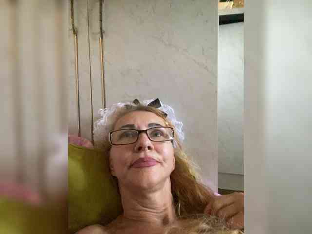 Ritia Sex Cam Show
