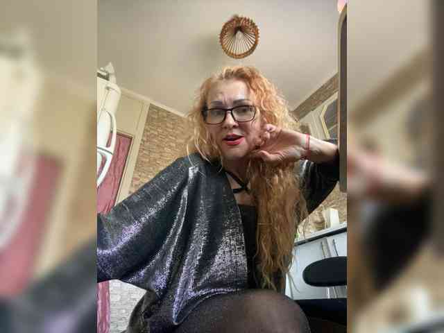 Ritia Live Webcam on BongaCams