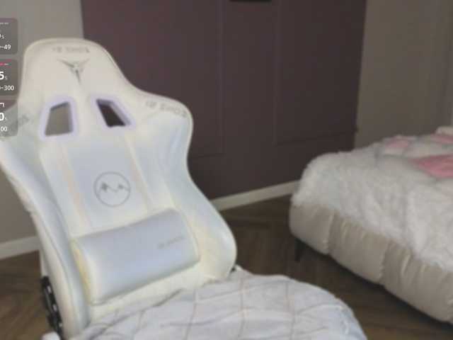 KnightessRose live cam