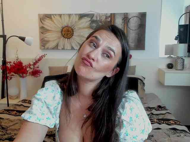 CassidyJoy webcam