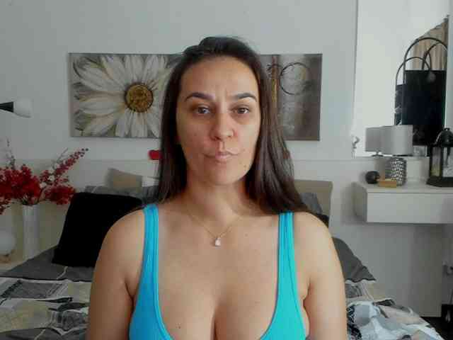 CassidyJoy webcam