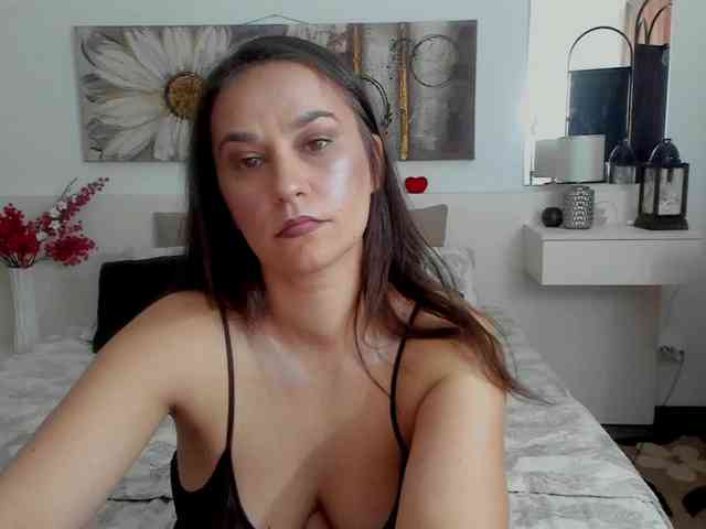 CassidyJoy webcam