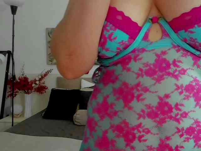 CassidyJoy webcam