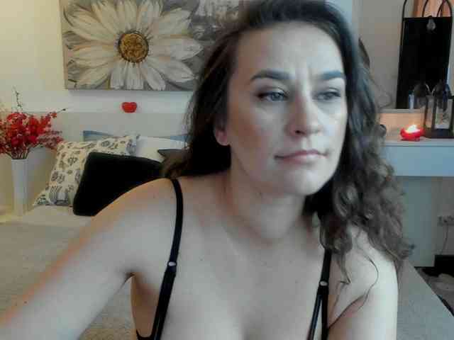 CassidyJoy webcam