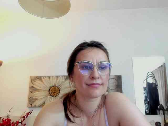CassidyJoy webcam