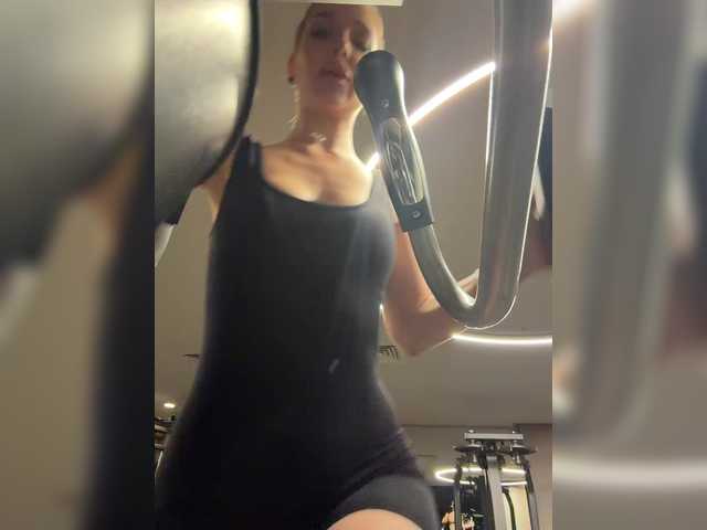MistressX555 live cam