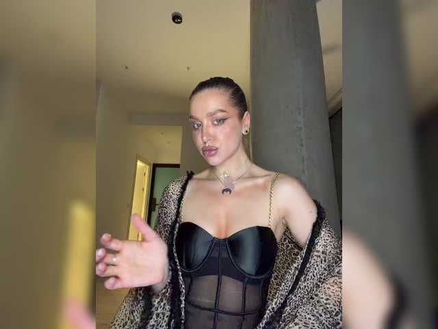 MistressX555's BongaCams show and profile