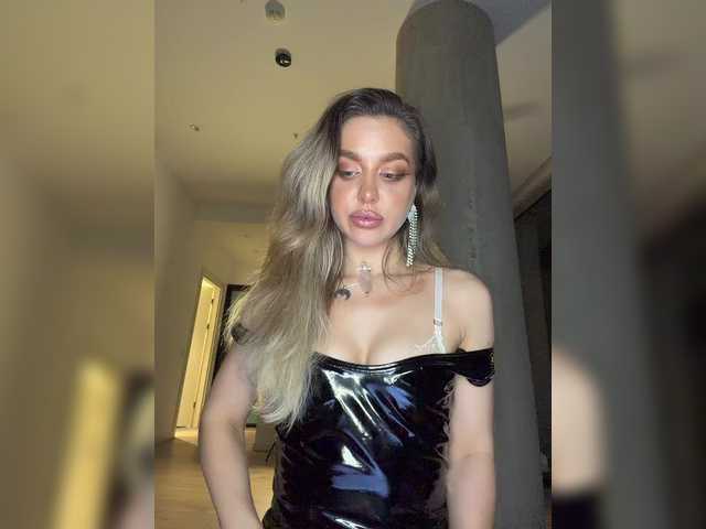 MistressX555's BongaCams show and profile