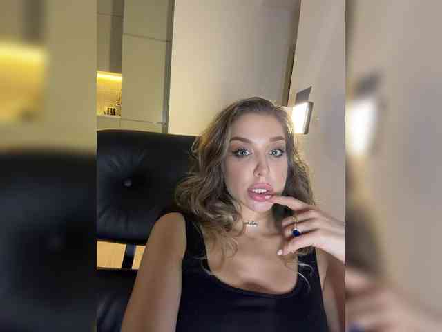 MistressX555 webcam