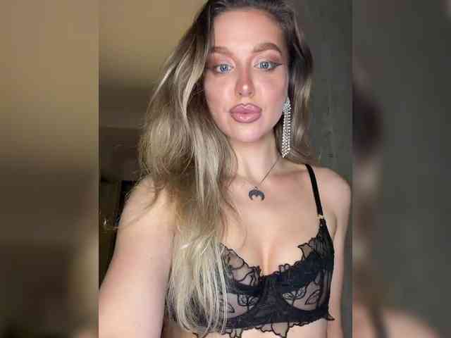 MistressX555