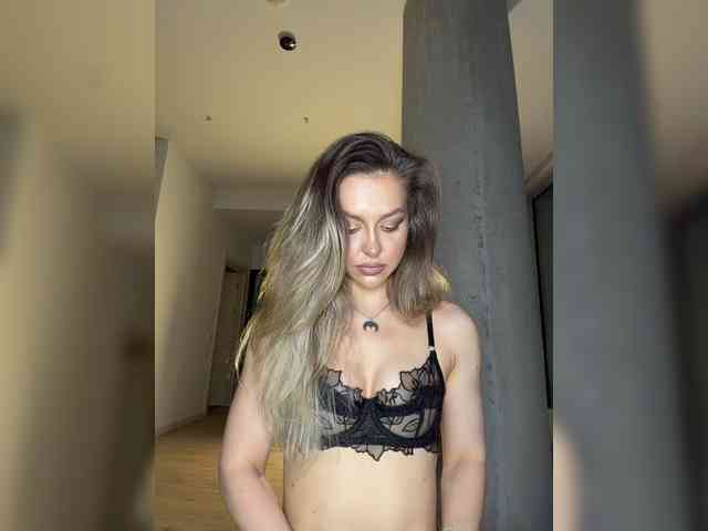 MistressX555 webcam