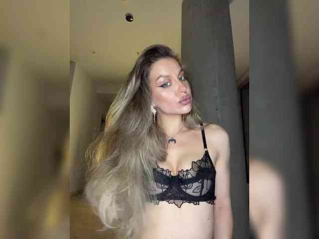 MistressX555 webcam
