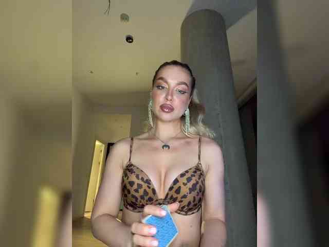 MistressX555 MistressX555