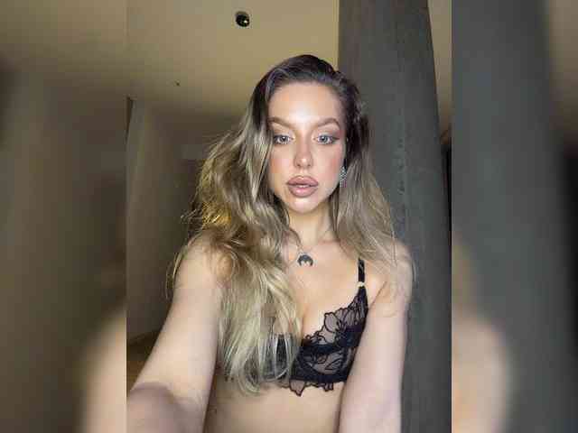 MistressX555 webcam