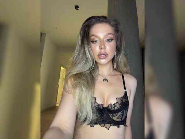 MistressX555