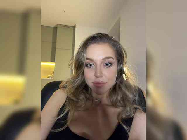 MistressX555 webcam