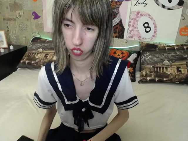 Unusual-G live cam on BongaCams