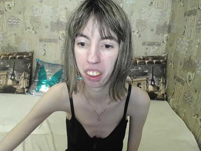 Unusual-G live cam on BongaCams