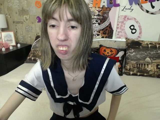 Unusual-G live cam on BongaCams
