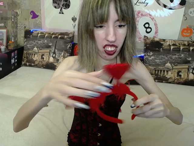 Unusual-G live cam on BongaCams