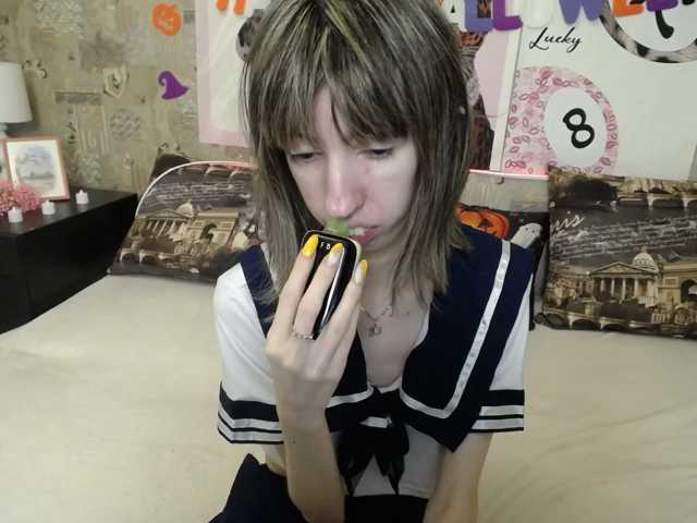 Unusual-G live cam on BongaCams