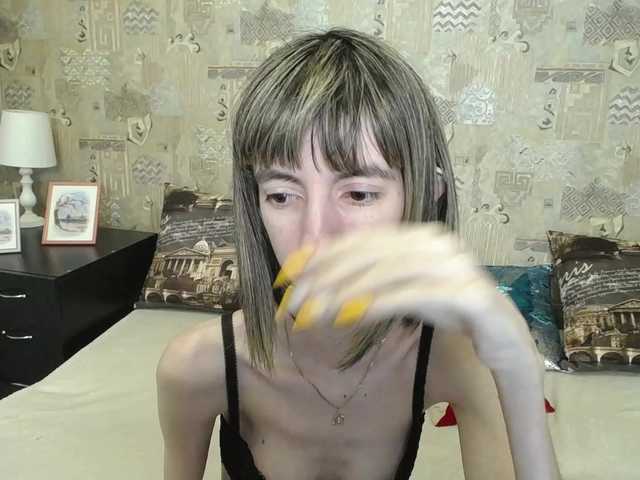 Unusual-G live cam on BongaCams