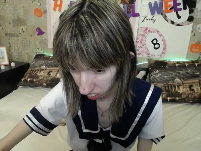 Unusual-G live cam on BongaCams