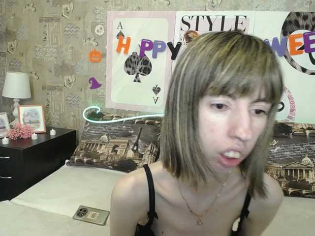 Unusual-G live cam on BongaCams