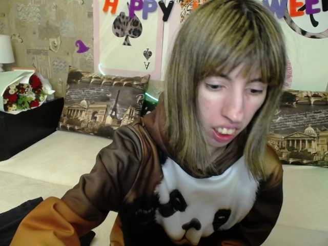 Unusual-G live cam on BongaCams