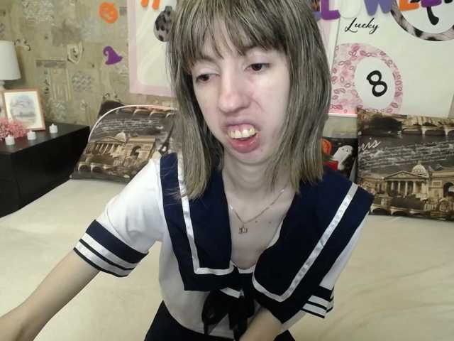 Unusual-G live cam on BongaCams