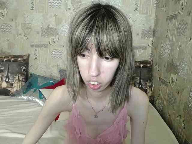 Unusual-G webcam