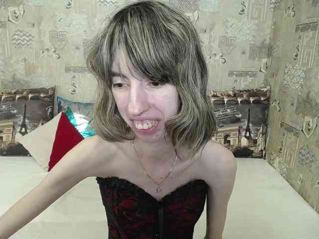Unusual-G webcam