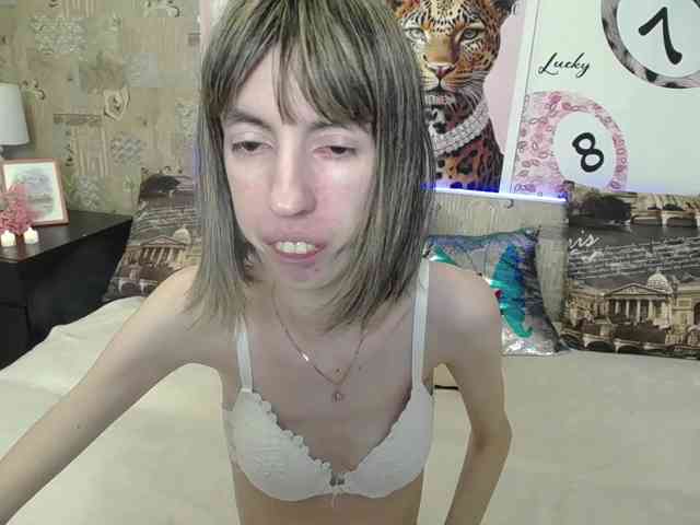Unusual-G webcam