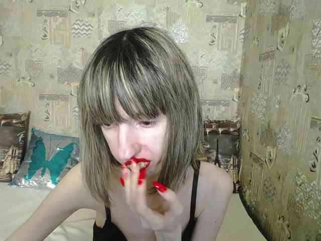 Unusual-G webcam