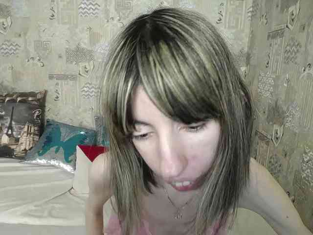 Unusual-G webcam