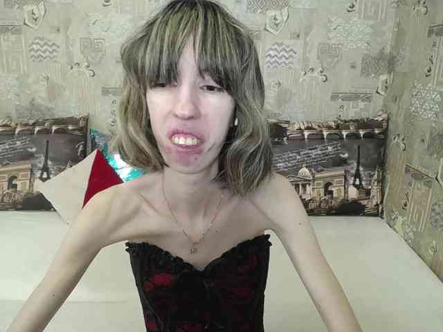 Unusual-G webcam