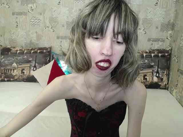 Unusual-G webcam