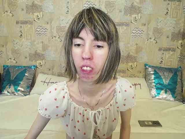 Unusual-G webcam