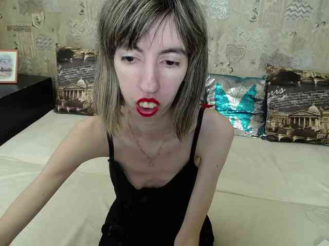 Unusual-G webcam
