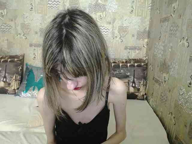 Unusual-G webcam