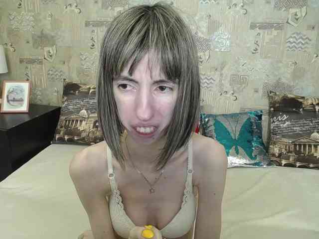 Unusual-G webcam