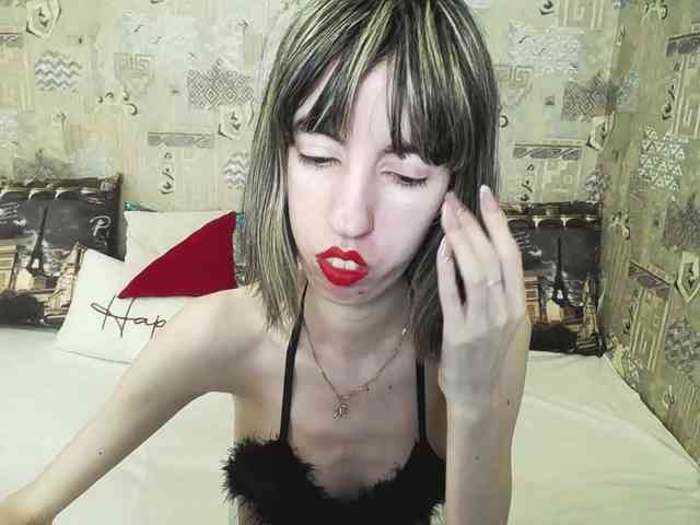 Unusual-G webcam