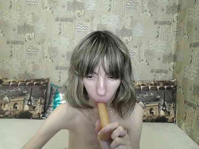 Unusual-G webcam