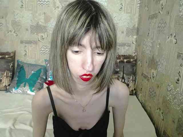 Unusual-G webcam