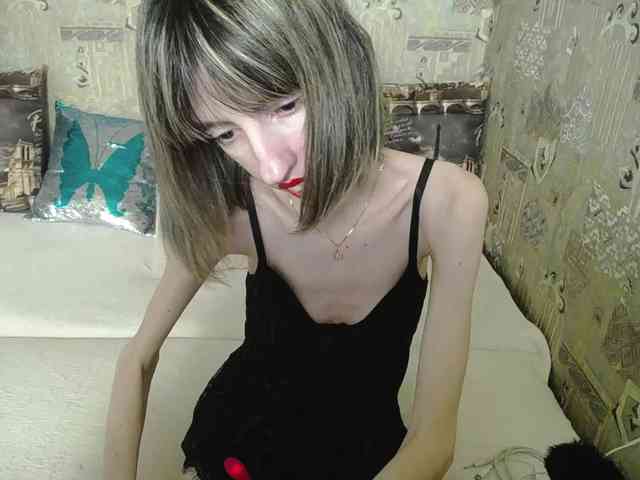 Unusual-G webcam