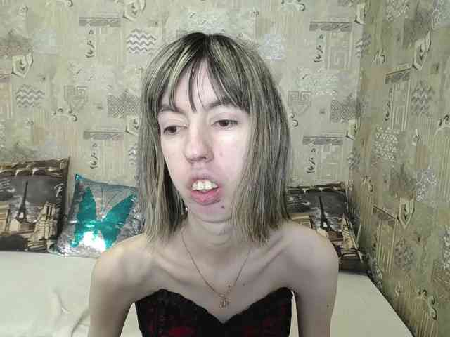 Unusual-G webcam