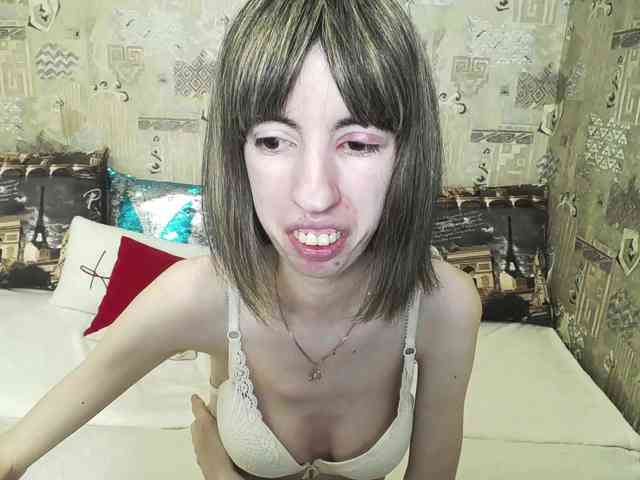 Unusual-G webcam