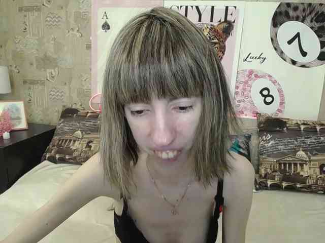 Unusual-G webcam