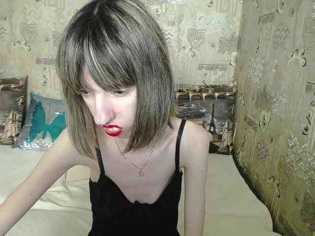 Unusual-G webcam
